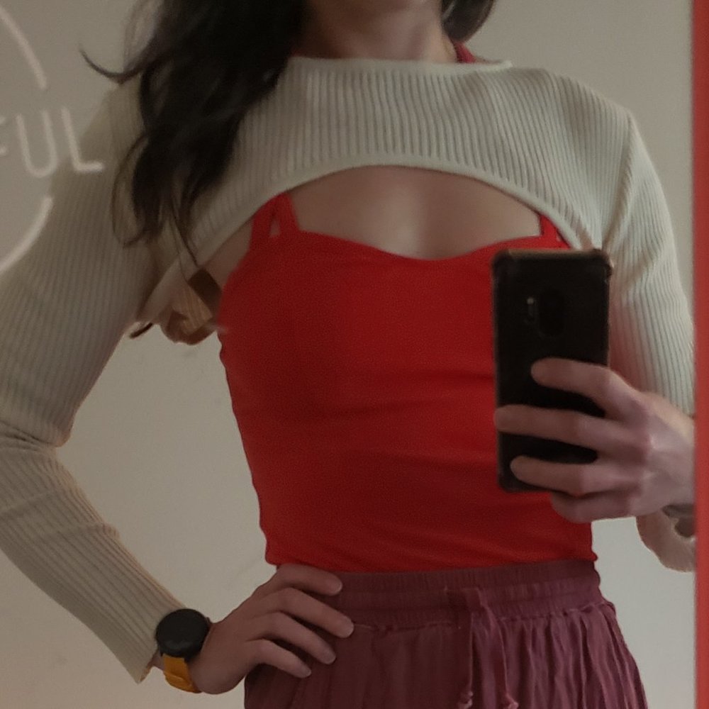 Super crop/bolero style sweater top NWOT